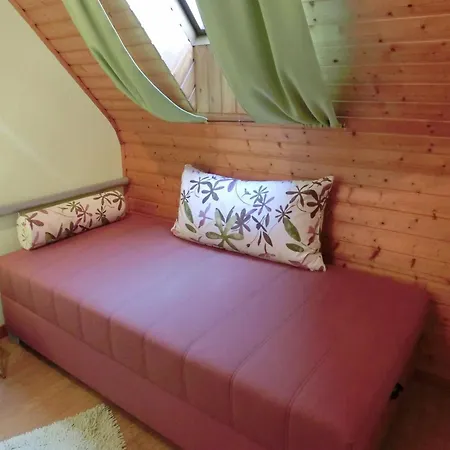 Apartamento Cozy With Private Garden In Nisterau *