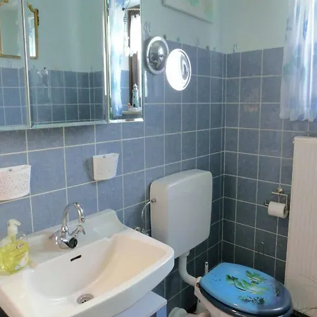 Cozy With Private Garden In Nisterau Apartamento *