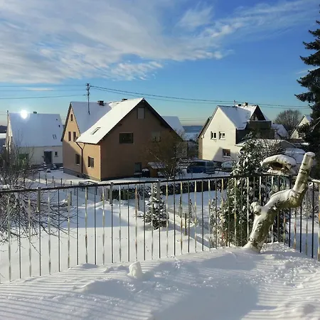 Cozy With Private Garden In Nisterau Lautzenbrücken