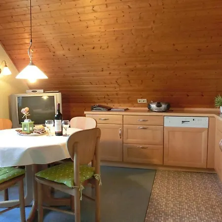 Cozy With Private Garden In Nisterau Apartment *