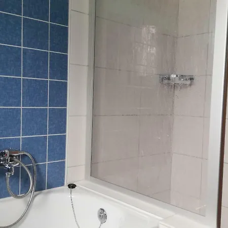 Apartment Cozy With Private Garden In Nisterau