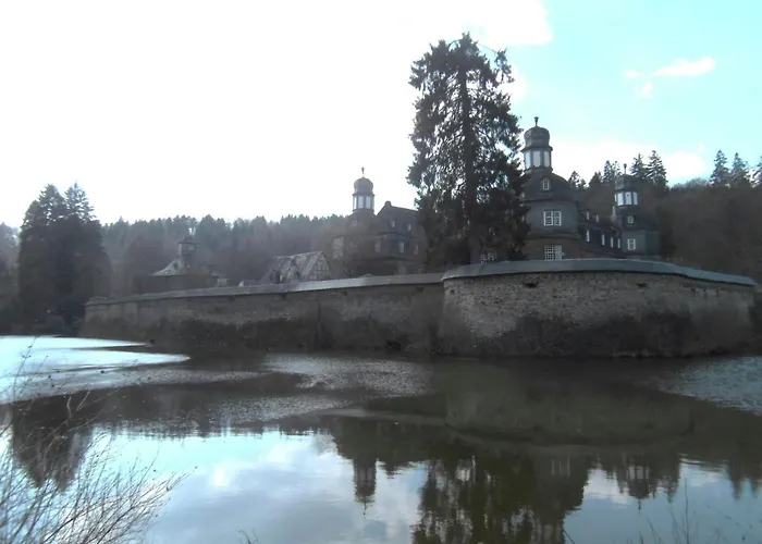 Cozy With Private Garden In Nisterau * Lautzenbrücken